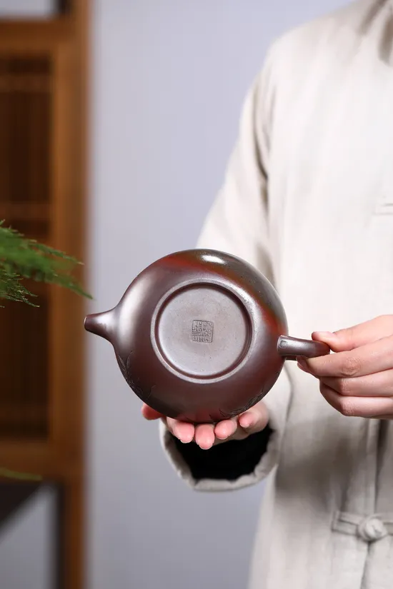 Yixing Zisha Teapot | Handcrafted Wood-Fired Kiln Ceramic Artistry 2