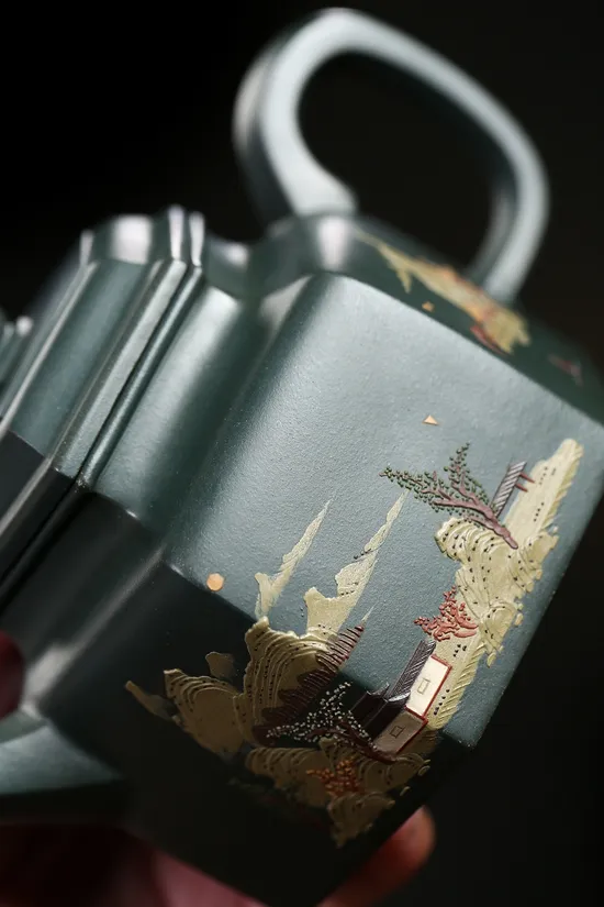 Handcrafted Yixing Zisha Teapot - 70s Dark Green Clay Hexagonal Design 2