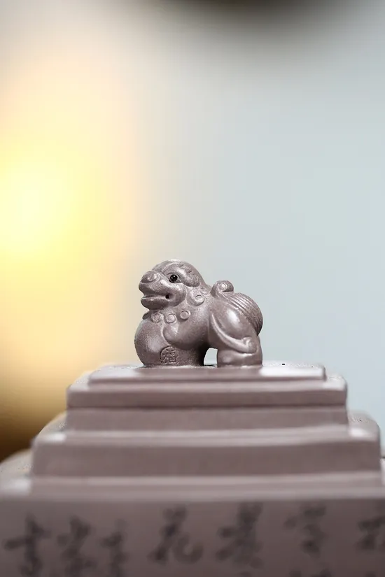 Premium Yixing Zisha Teapot - Tianqing Clay, Mastercrafted Lion Bridge Design 5