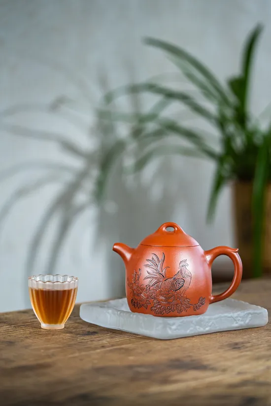 Premium Yixing Clay Teapot | Handcrafted Zisha Artistry & Collectible Designs 1