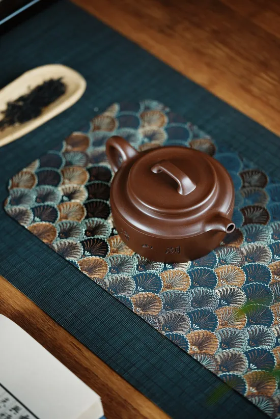 Premium Yixing Zisha Clay Teapot | Handcrafted Artisan Teapot 4