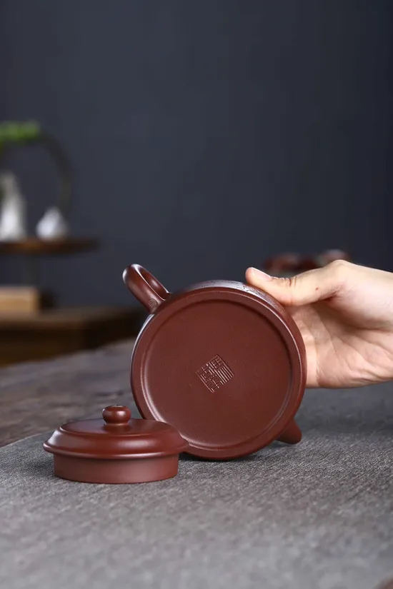 Yixing Zisha Teapot Masterpiece - Dragon Blood Clay Artistry 6