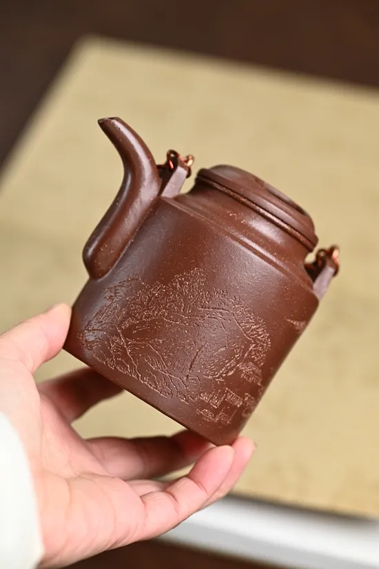 Yixing Zisha Teapot - Handcrafted Clay Artisan Teapot 260cc 3