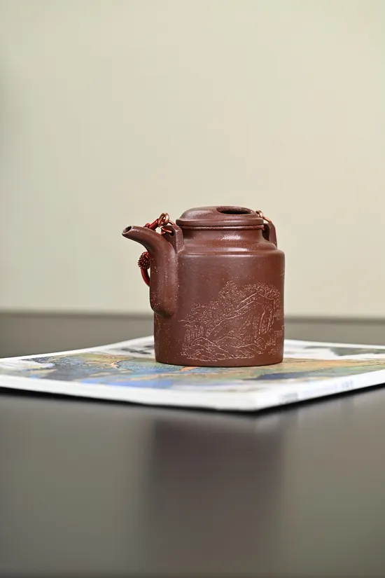 Yixing Zisha Teapot - Handcrafted Clay Artisan Teapot 260cc 6
