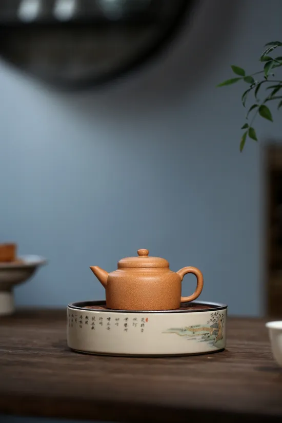 Premium Yixing Teapot | Handcrafted Zisha Clay Teapot for Tea Lovers 1