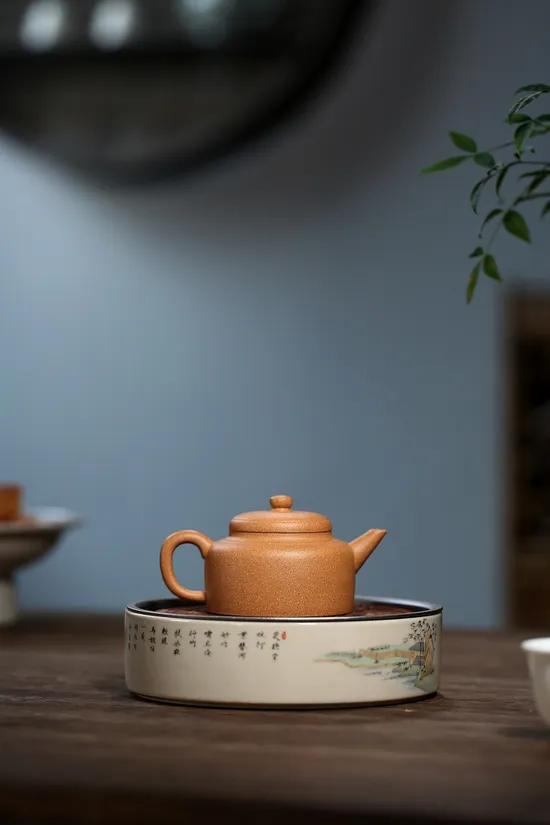 Premium Yixing Teapot | Handcrafted Zisha Clay Teapot for Tea Lovers 5