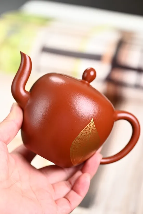 Premium Yixing Zisha Teapot - Sun Jianfang Handcrafted Artistry 3