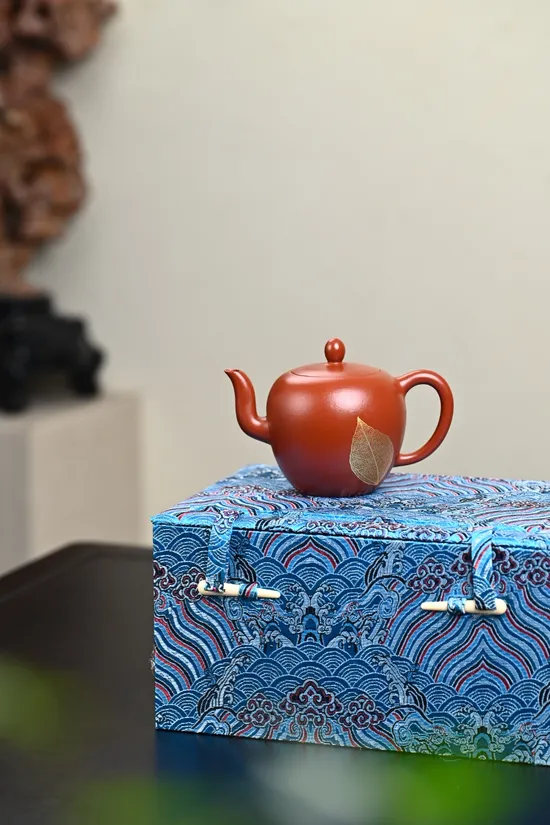 Premium Yixing Zisha Teapot - Sun Jianfang Handcrafted Artistry 7