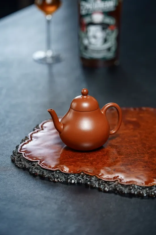 Yixing Clay Teapot | Handcrafted Classic Design 130cc 3