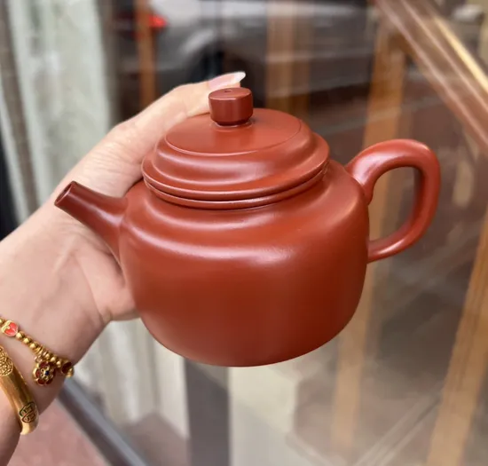 Premium Yixing Clay Teapot | Dade Zhong | Handcrafted Artisan Craft 1
