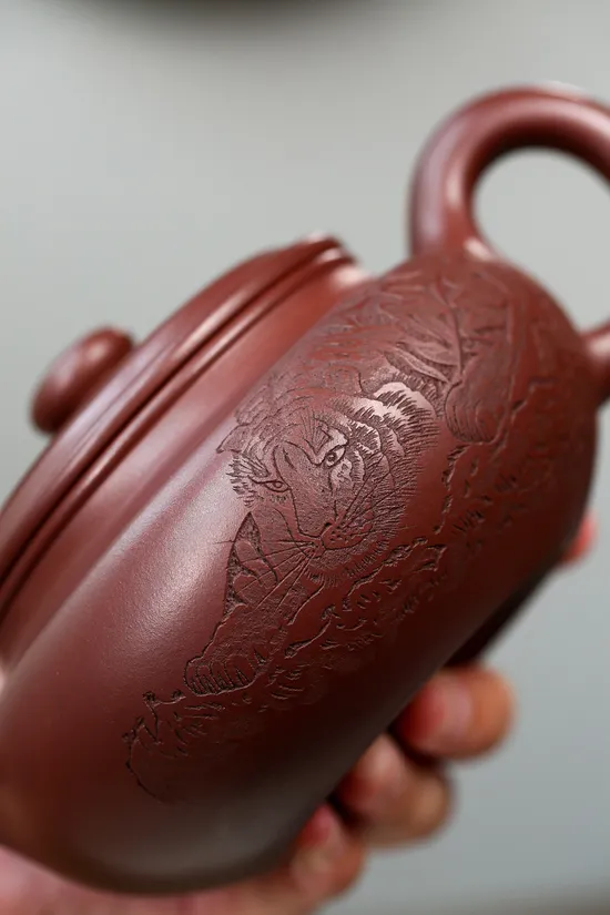Yixing Zisha Teapot Handcrafted Masterpiece | Collector's Artistry 4