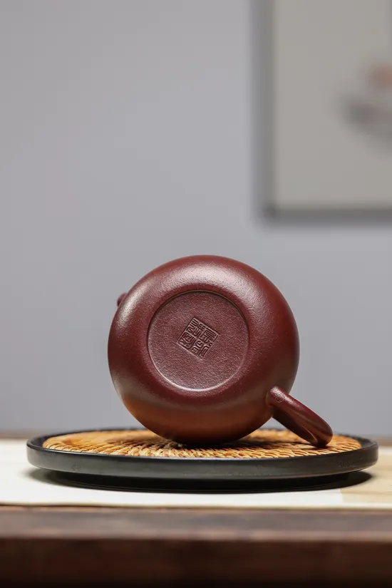Premium Yixing Zisha Teapot - Rare Clay, Health Benefits 1