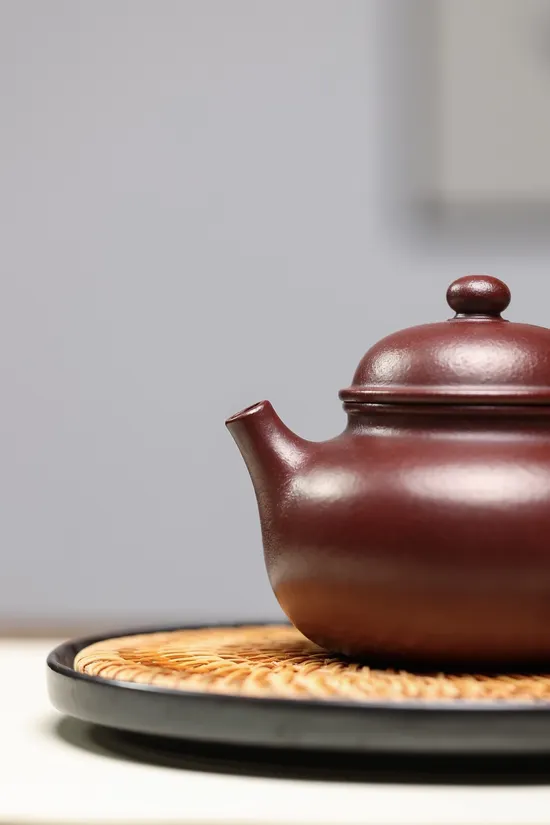 Premium Yixing Zisha Teapot - Rare Clay, Health Benefits 4