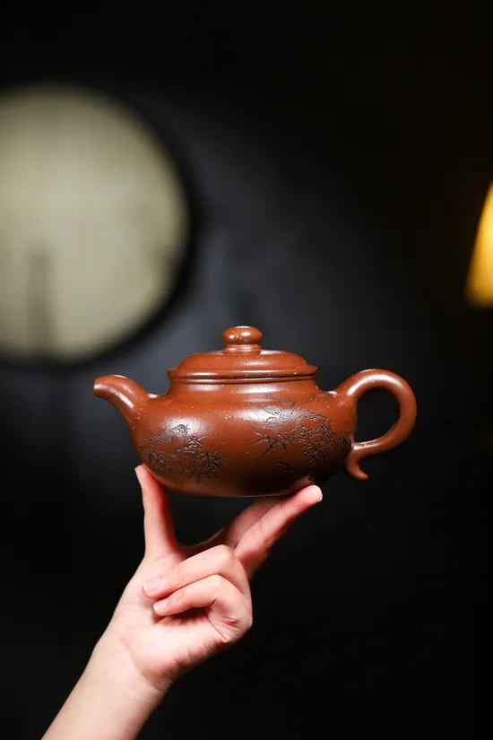 Zisha Teapots: original old purple clay | intricate engravings 1