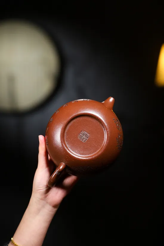 Zisha Teapots: original old purple clay | intricate engravings 3
