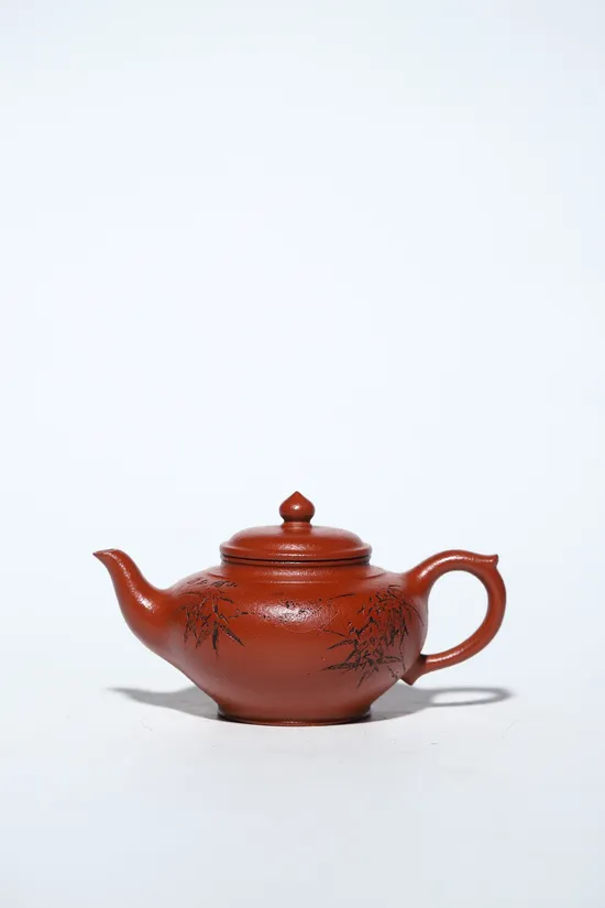 Yixing Zisha Teapot | Master Xu Aiping Handcrafted Collectible Artwork 7