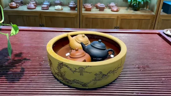 Yixing Zisha Clay Teapot | Handcrafted Thin-Wall Design 3