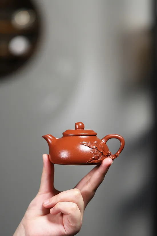 Yixing Zisha Teapot - Longevity Peach Artisan Clay Teapot 3