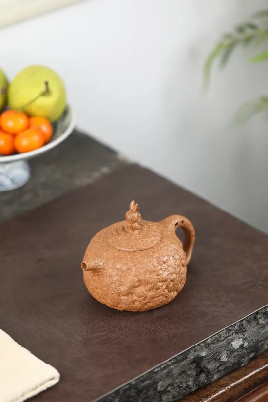 Yixing Zisha Teapot | Handcrafted Purple Clay Pottery 3