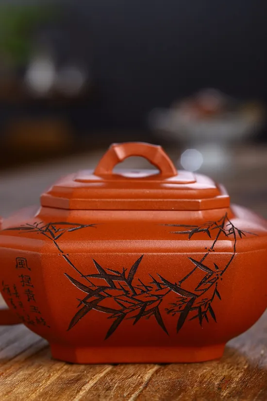 Yixing Zisha Teapot - Artisan Crafted Purple Clay Teapot 2
