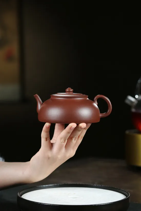 Best Yixing Clay Teapot | Handcrafted Zisha Pottery | Artisan Ceramics 6