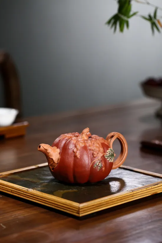 Premium Handcrafted Yixing Clay Teapot | Artisan Zisha Teaware 4