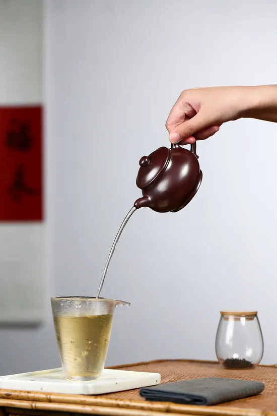 Golden Dragon Blood Clay Yixing Teapot | Handcrafted Zisha Art 2