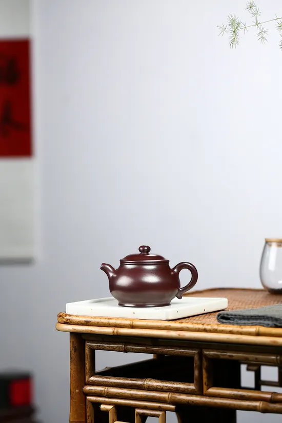 Golden Dragon Blood Clay Yixing Teapot | Handcrafted Zisha Art 6