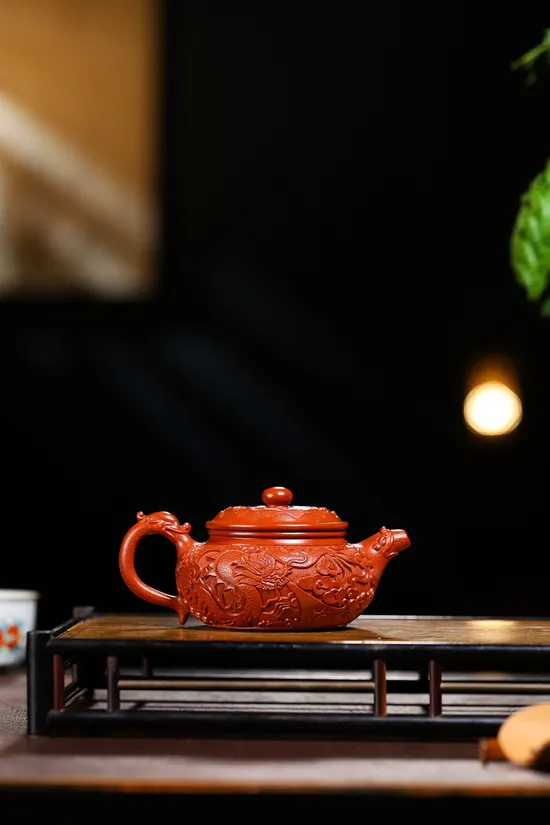 Premium Yixing Zisha Teapot Handcrafted Artisan – 210cc 1