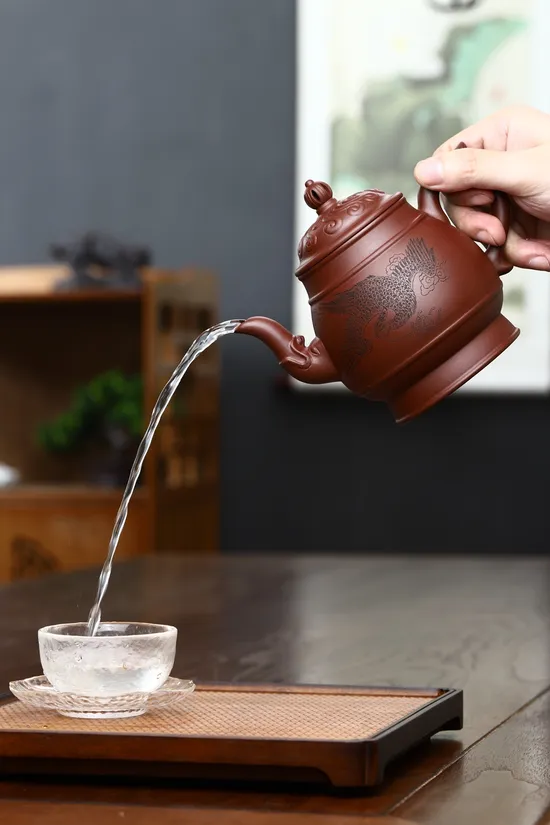 Premium Yixing Zisha Teapot – Handcrafted Collectible Artistry 3