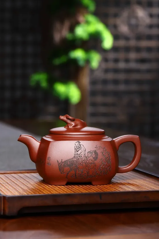 Premium Yixing Clay Teapot Handcrafted by Master He Qixian | Artisan Collection 6