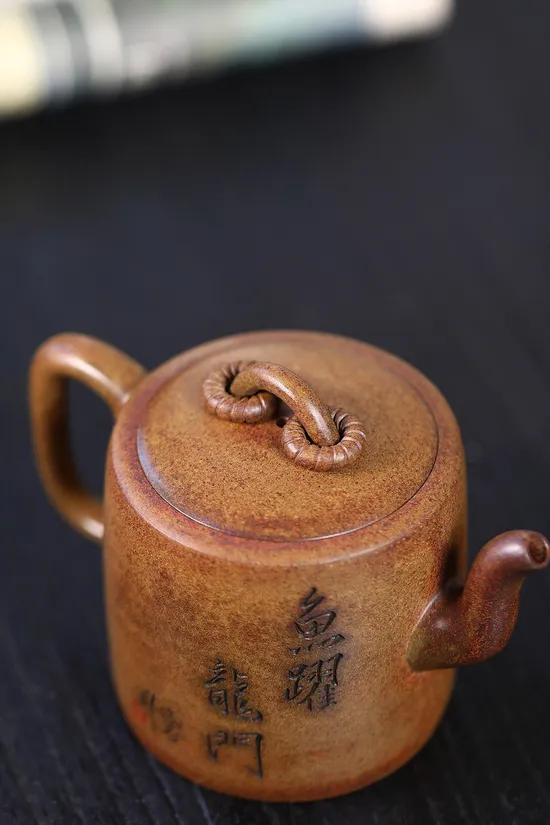 Yixing Zisha Clay Teapot: Handcrafted Double Ring Design for Premium Tea Brewing 4