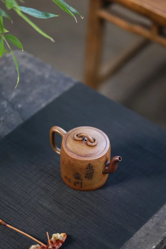 Yixing Zisha Clay Teapot: Handcrafted Double Ring Design for Premium Tea Brewing 6