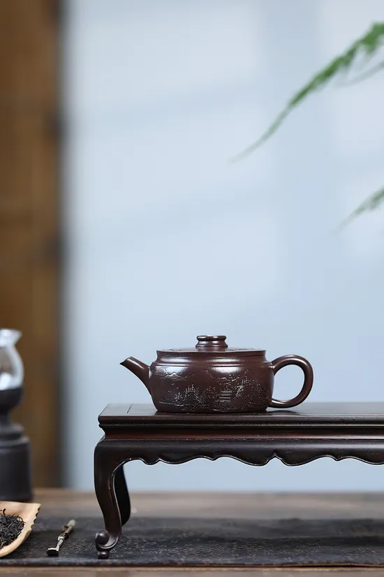Handcrafted Yixing Zisha Teapot - Artisan Purple Clay Teapot 8