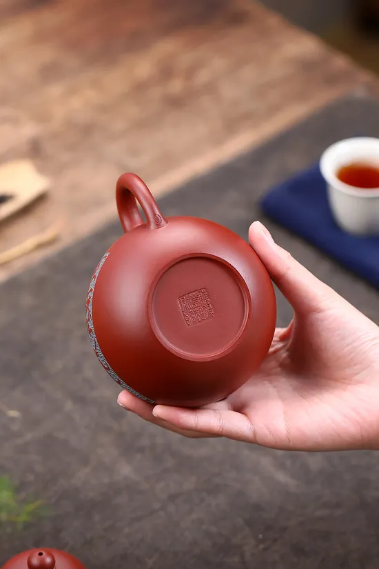Handcrafted Yixing Zisha Teapot Set - Collector's Choice | Duiqiu Design 7
