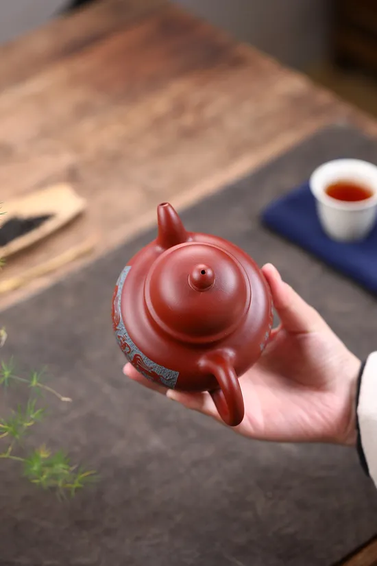 Handcrafted Yixing Zisha Teapot Set - Collector's Choice | Duiqiu Design 9