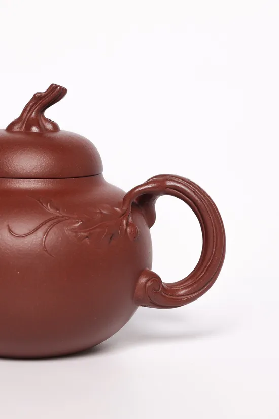 Authentic Yixing Zisha Teapot | Handcrafted Purple Clay Artisan Pot 8