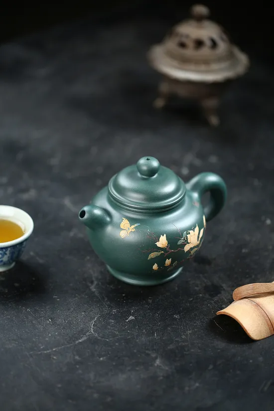 Yixing Zisha Teapot Masterpiece – Jiang Yaping's Daohong Duozi Artistry 1