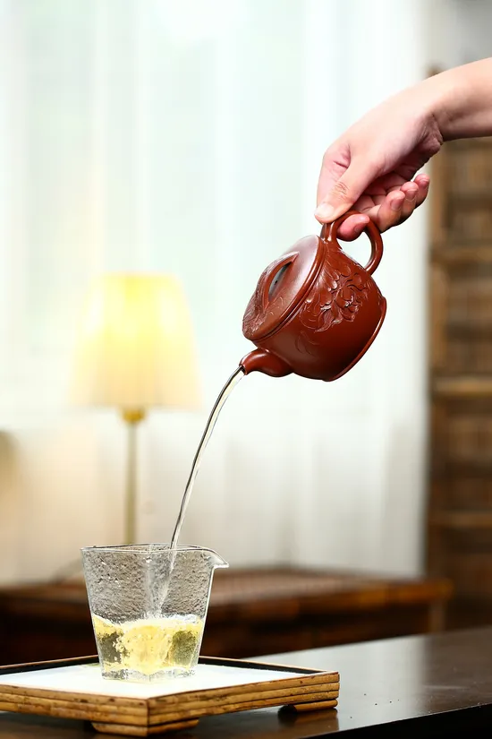 Yixing Zisha Teapot | Handcrafted Cultural Revolution Purple Clay 7