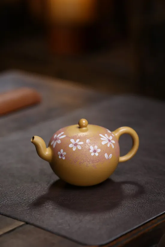 Yixing Zisha Teapot | Premium Handcrafted Clay Artisan Pottery 1