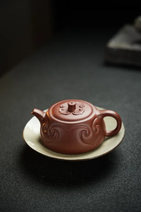 Premium Yixing Zisha Teapot - Handcrafted Clay Artisan Teapots 5