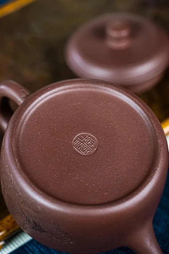 Yixing Zisha Clay Teapot | Master Artisan Crafted Collectible Teaware 6