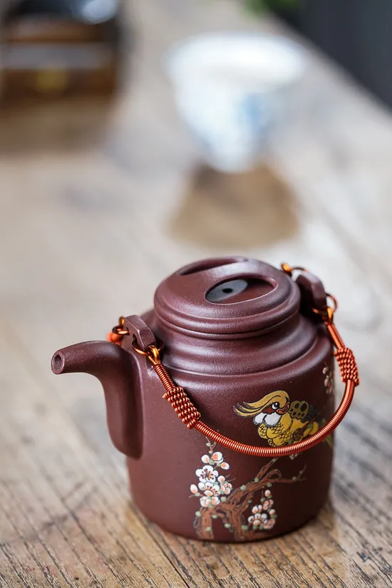 Premium Yixing Zisha Teapot | Handcrafted Clay Art, 2400 CNY 3