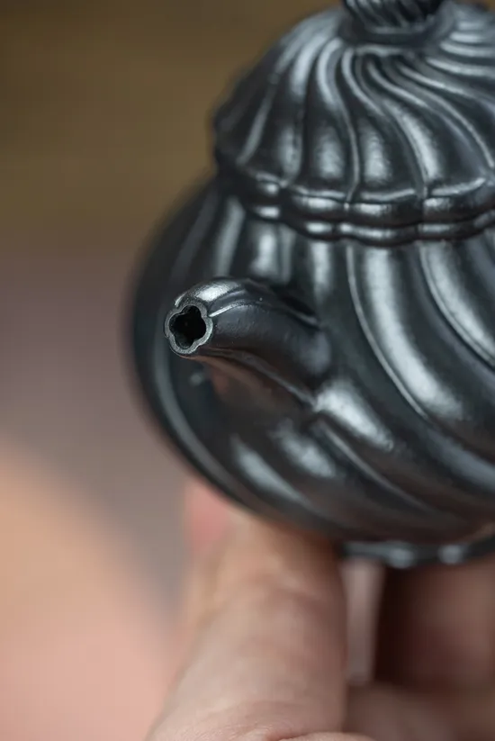 Premium Yixing Teapot | Artisan-Crafted Vermilion Clay Lotus Design 1