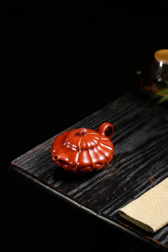 Yixing Zisha Clay Teapot | Handcrafted Artistic Teapot | 3600 CNY 3