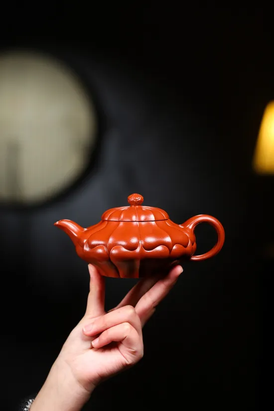 Yixing Zisha Clay Teapot | Handcrafted Artistic Teapot | 3600 CNY 7