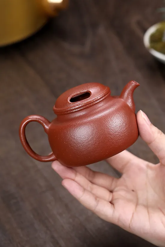 Handcrafted Yixing Zisha Teapot | Authentic Red Clay Teapot Artistry 3