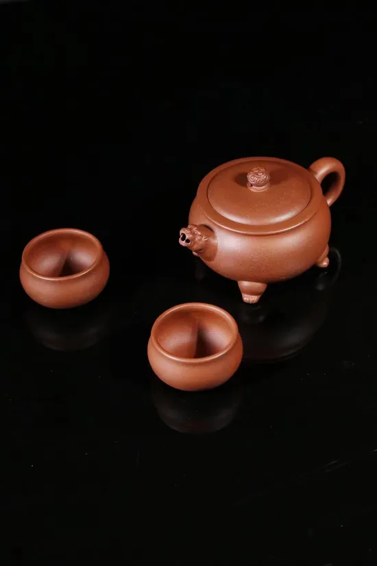 Limited Edition Yixing Teapot Set - Collectible Tiger Year Design 2
