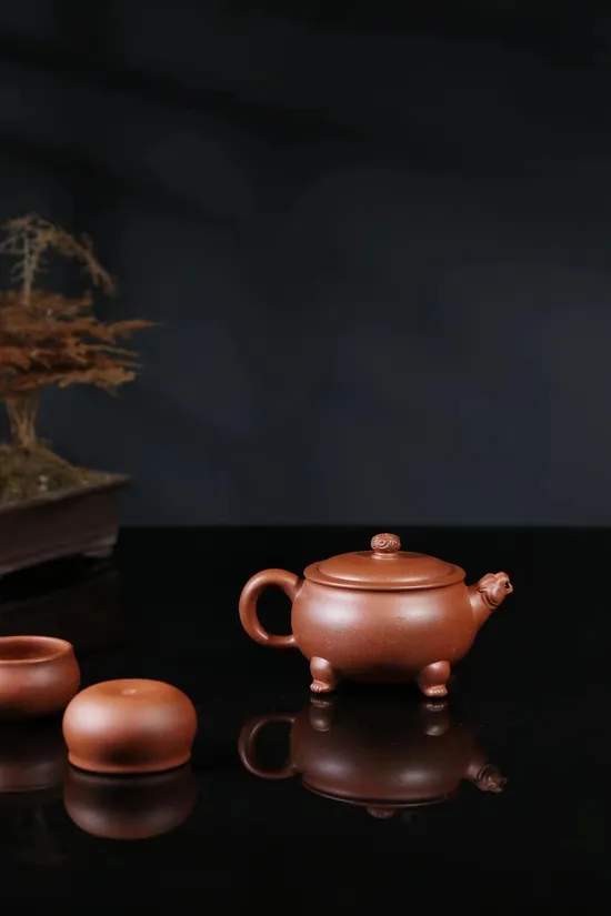 Limited Edition Yixing Teapot Set - Collectible Tiger Year Design 3