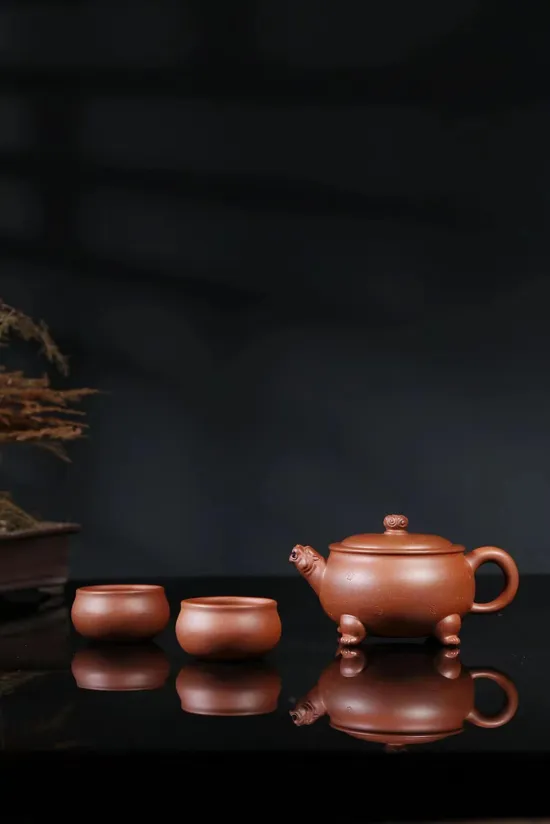 Limited Edition Yixing Teapot Set - Collectible Tiger Year Design 4